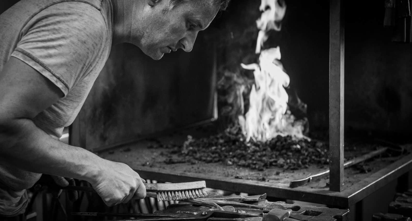 LEIDENSCHAFTLICH PERFEKT – GESTALTUNG MIT METALL